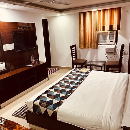 Hotel New City Lite Near Igi Airport Delhi New Delhi Buitenkant foto