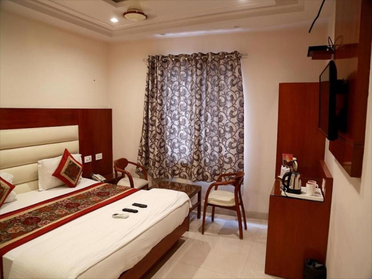 Hotel New City Lite Near Igi Airport Delhi New Delhi Buitenkant foto