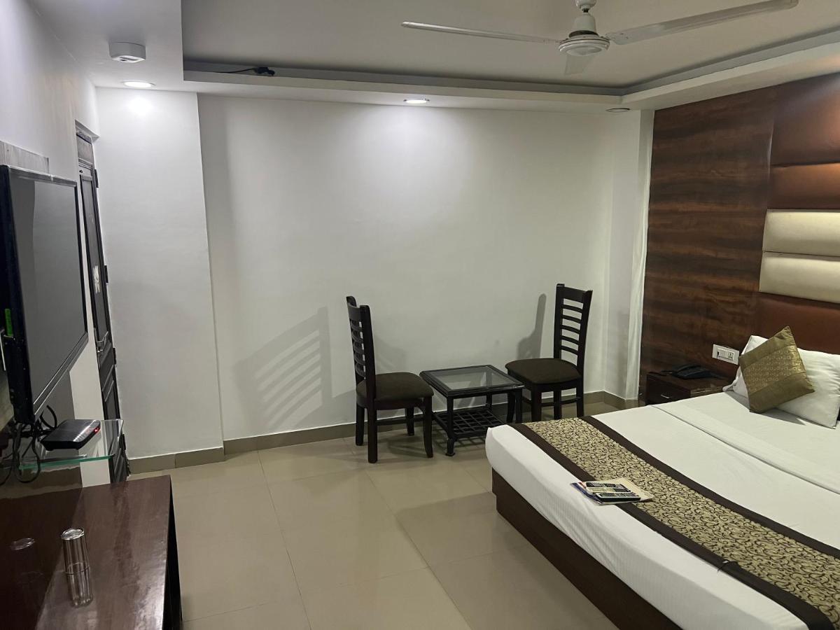 Hotel New City Lite Near Igi Airport Delhi New Delhi Buitenkant foto